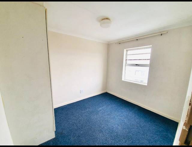 2 BEDROOM APARTMENT FOR SALE IN SPRINGBOK PARK